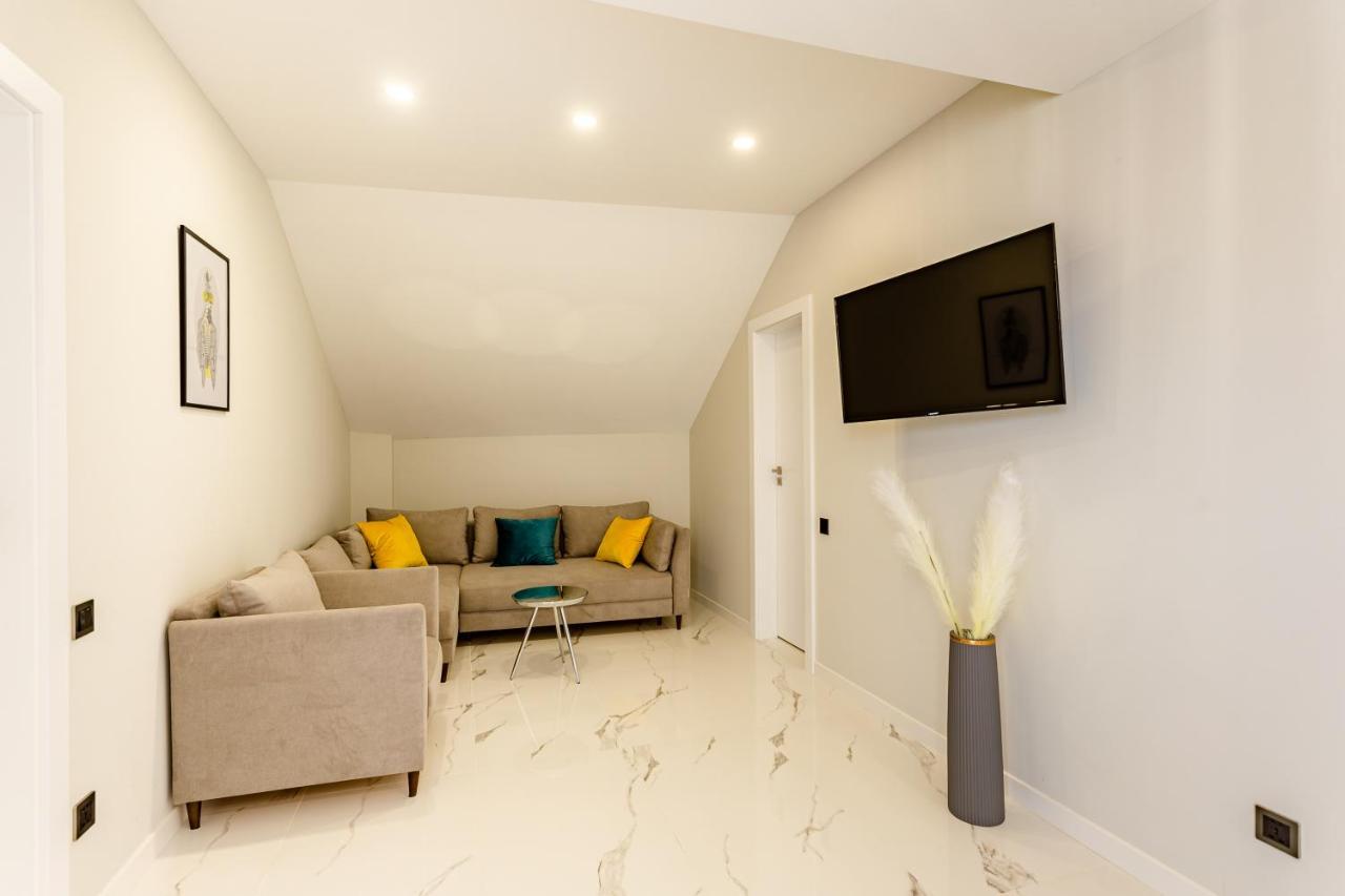 Orden Apart Hotel Tbilisi Bagian luar foto