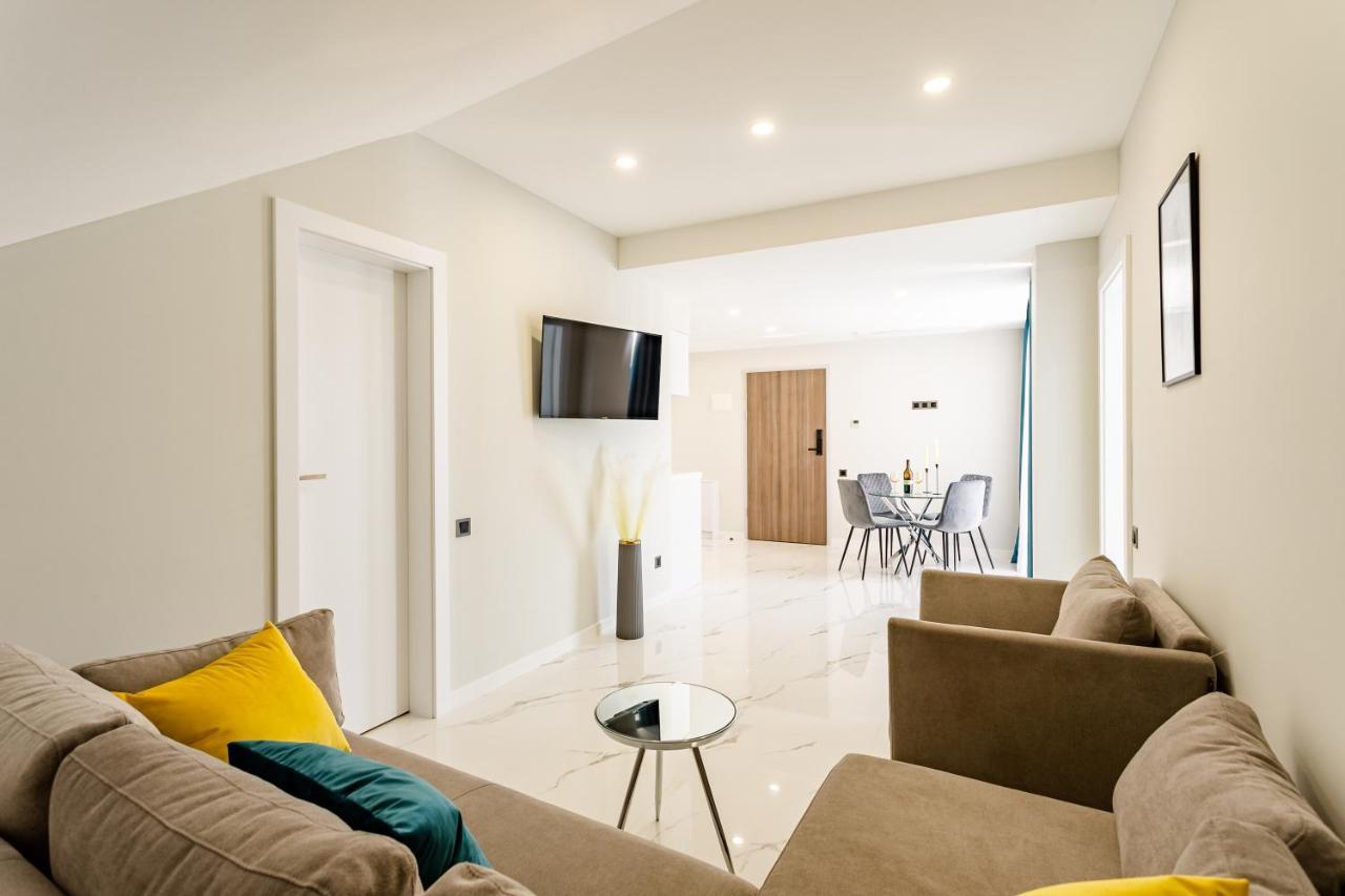 Orden Apart Hotel Tbilisi Bagian luar foto