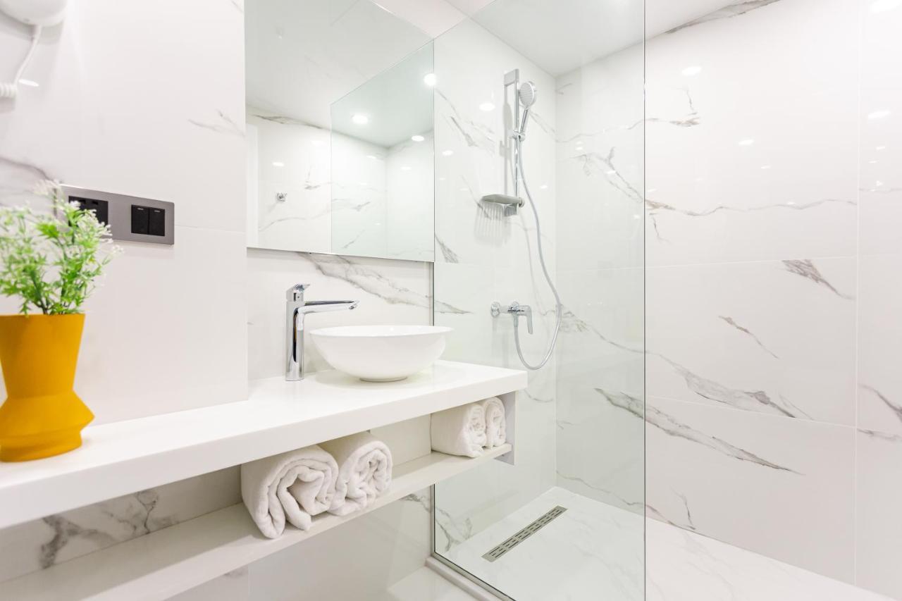 Orden Apart Hotel Tbilisi Bagian luar foto