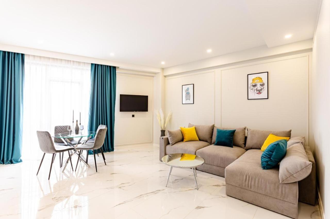 Orden Apart Hotel Tbilisi Bagian luar foto