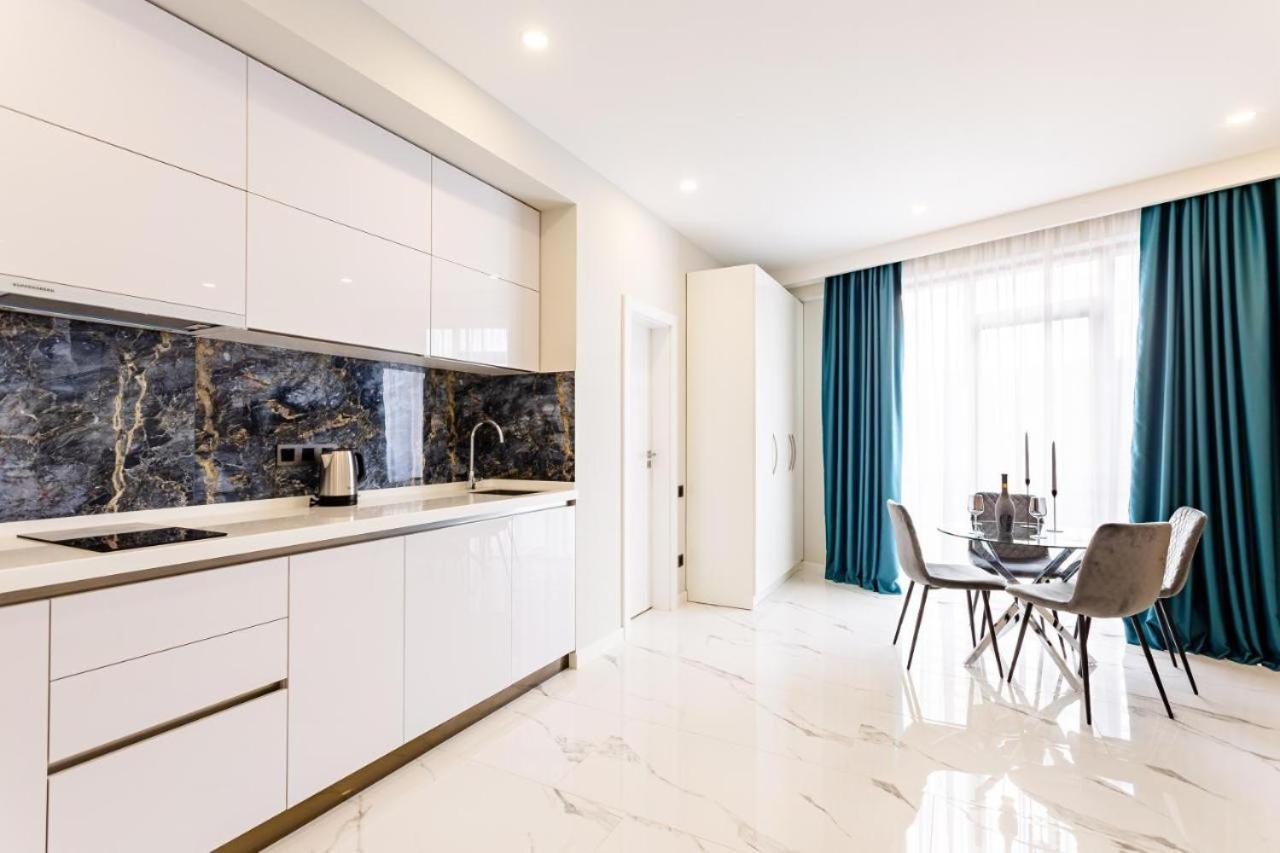 Orden Apart Hotel Tbilisi Bagian luar foto